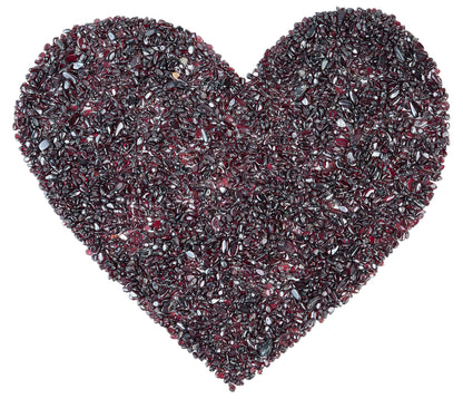 Crocon 1/2 LB Crushed Garnet Chips Bulk Stones 1100+ Carats Natural Quartz Pieces Irregular Shape Gemstones for House Warming Gifts New Home and Chakra Healing Crystals Home Décor Gifts for Women