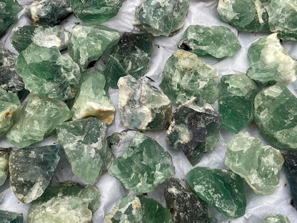 WHOLESALE Raw Green Fluorite Crystals, Natural Green Fluorite Stone, Natural Rough Green Fluorite crystals, Green Fluorite Rough, Green Fluorite Healing Crystals (Green Fluorite, 0.5 Pound)