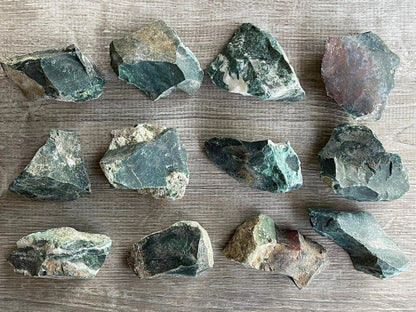 GAF TREASURES Wholesale Raw Bloodstone Crystals, Natural Bloodstone Stone, Natural Rough Bloodstone Crystals, Bloodstone Rough, Bloodstone Healing Crystals (Bloodstone, 0.5 Pound)